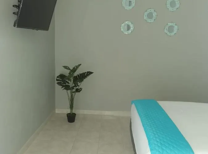 8th Street Apartment *