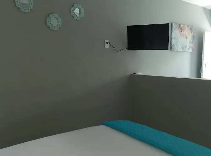8th Street Apartment